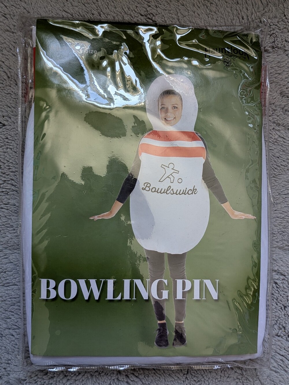 Hauntlook Bowling Pin Halloween Costume Adult | One Size (OS) NWOT - Picture 2 of 4